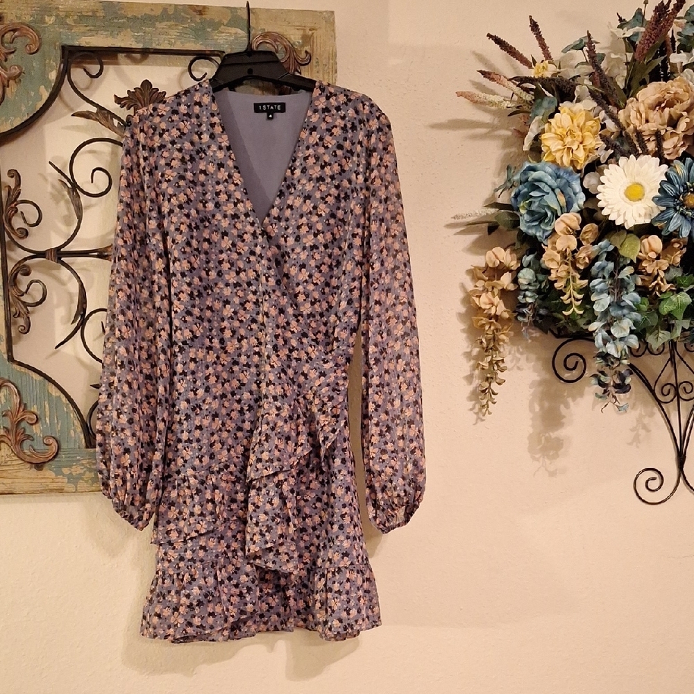 🔥🔥$8.00 1. State Long Sleeve Floral Dress-Purple/Pink. NWOT Size 4